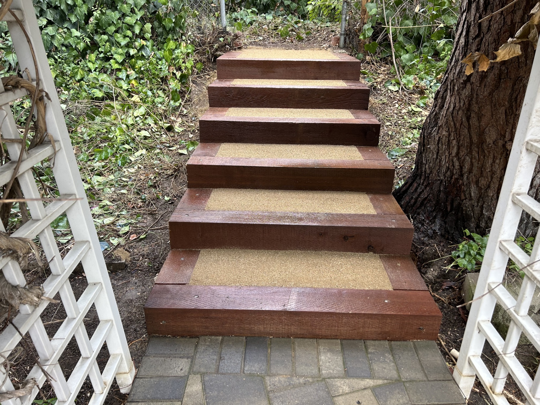 Wood Garden Stairs