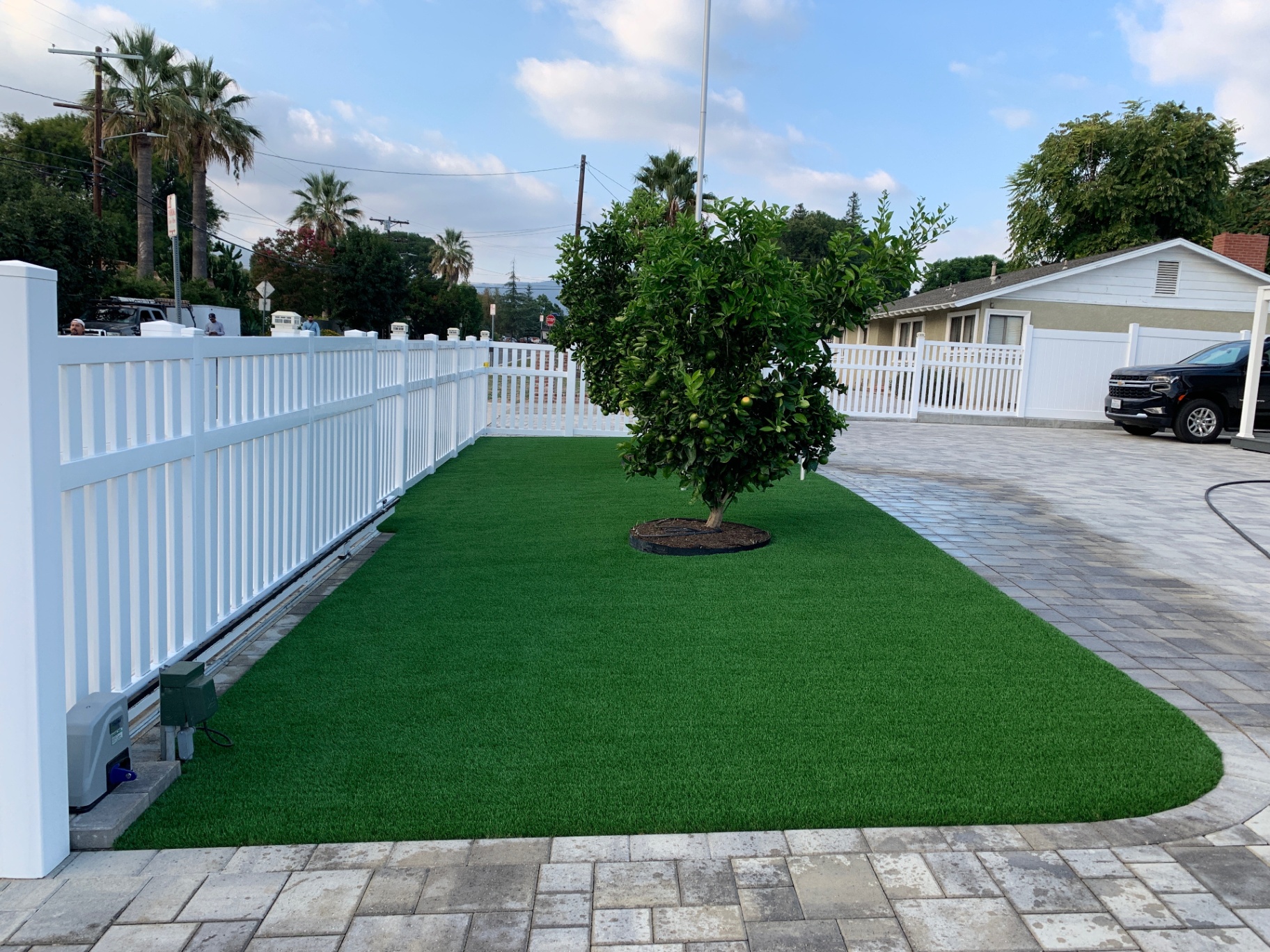 Turf & Paver Driveway